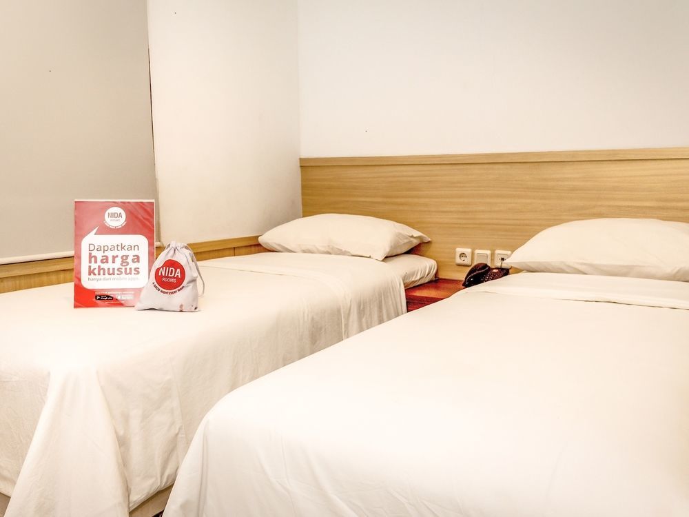 Collection O 295 Grha Ciumbuleuit Guest House Bandung Esterno foto