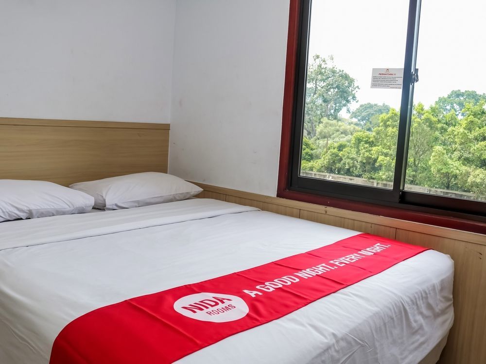 Collection O 295 Grha Ciumbuleuit Guest House Bandung Esterno foto